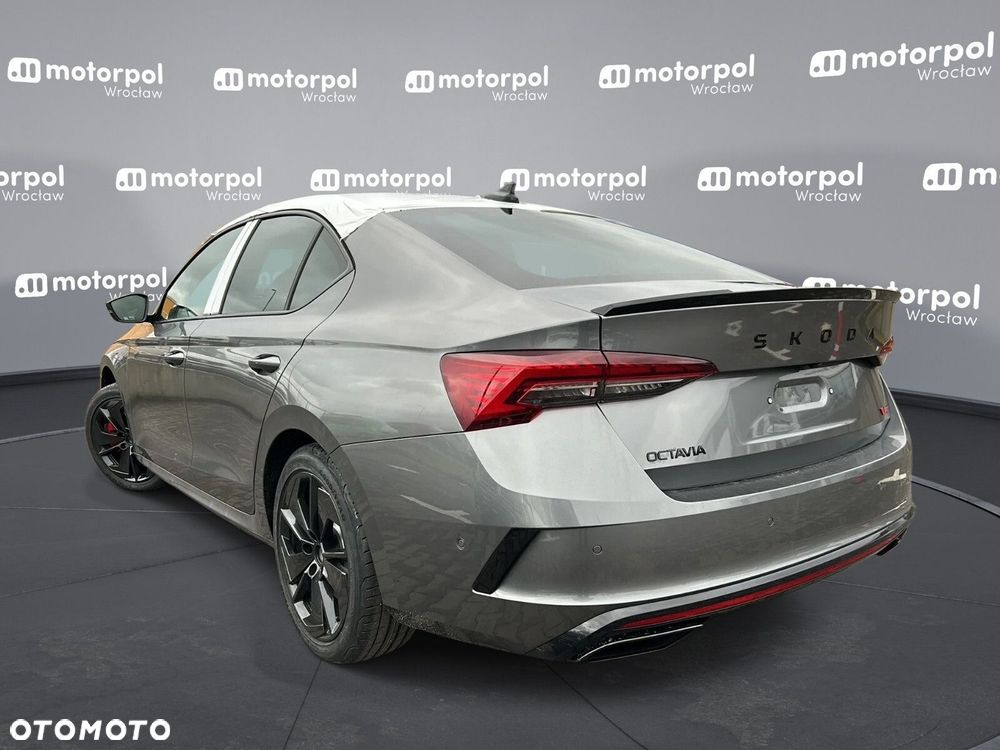 Skoda Octavia - 8
