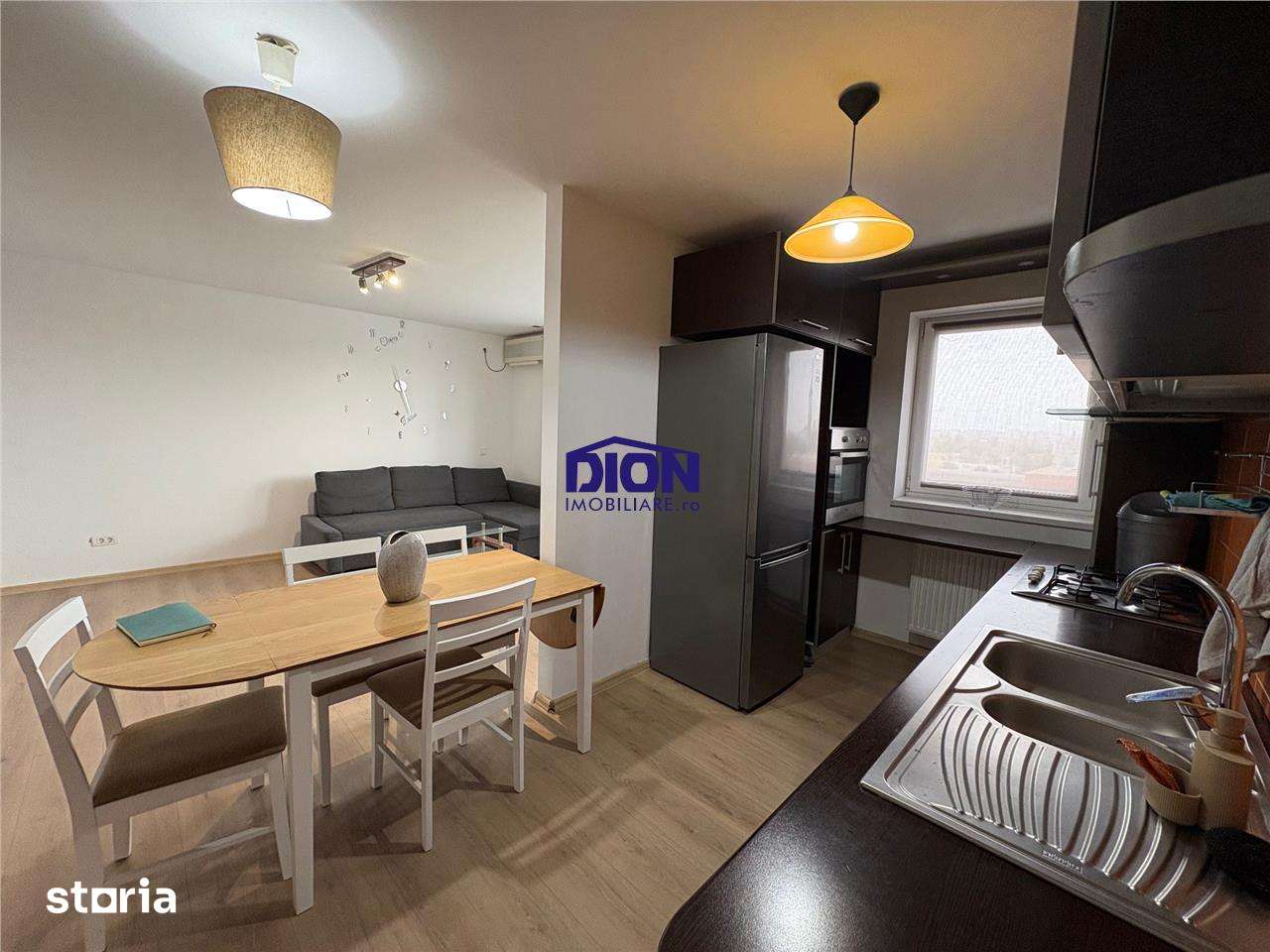 RIN GRAND HOTEL, 2 camere, mobilat modern, utilat — fotografia 3