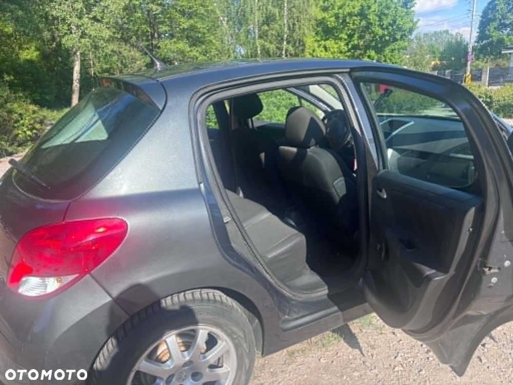 Peugeot 207 1.4 HDi Active - 6
