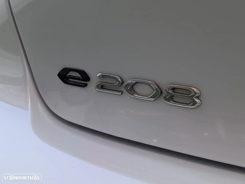 Peugeot e-208 50 kWh Allure Pack - 13