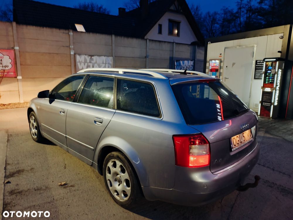 Audi A4 Avant - 2