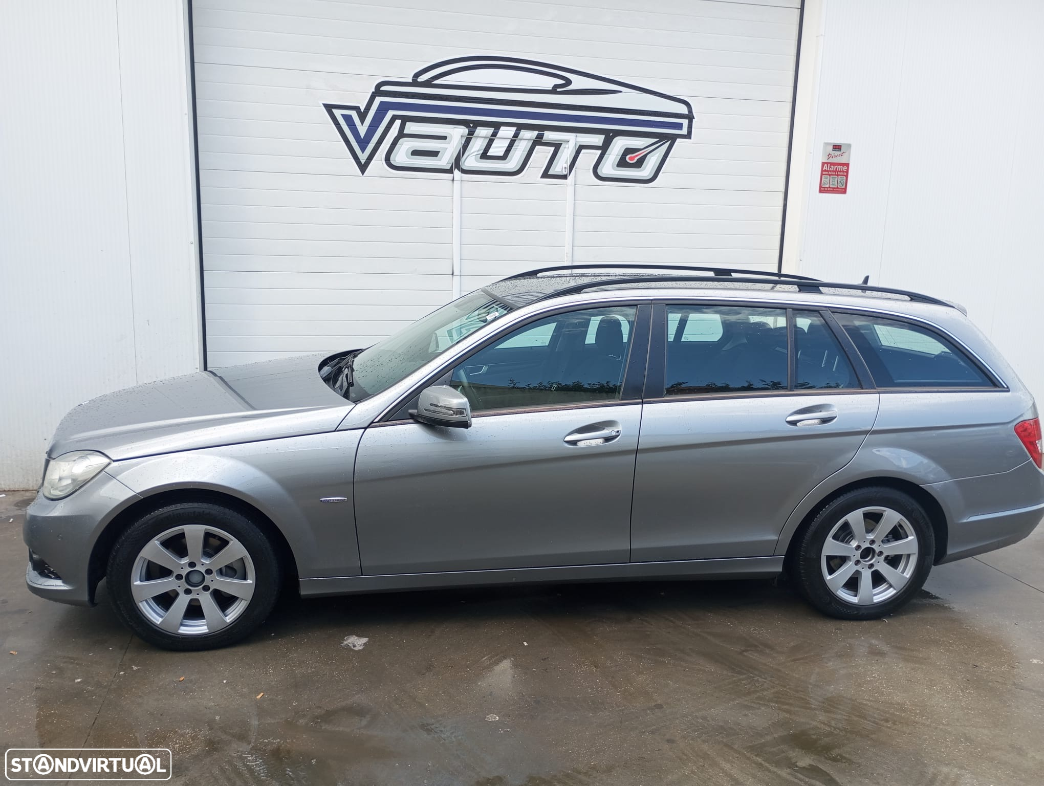 Mercedes-Benz C 180 CDi Avantgarde BlueEfficiency - 2