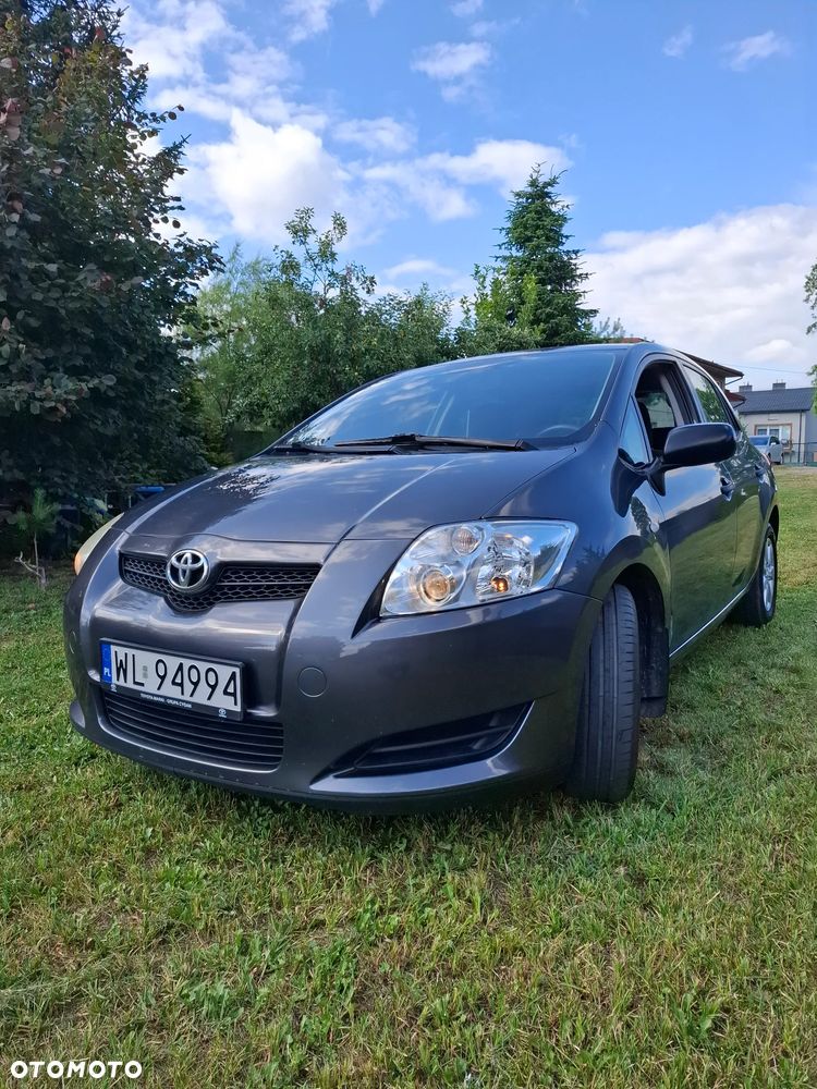 Toyota Auris 1.4 VVT-i Luna - 1