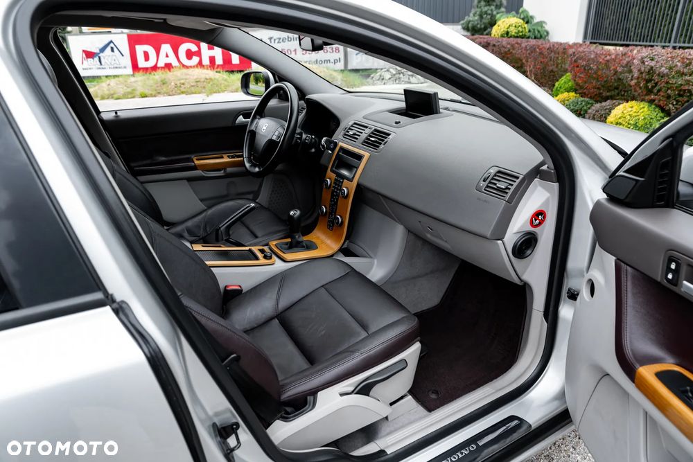 Volvo V50 D5 DPF Momentum - 23