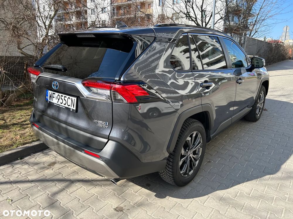 Toyota RAV4 - 9