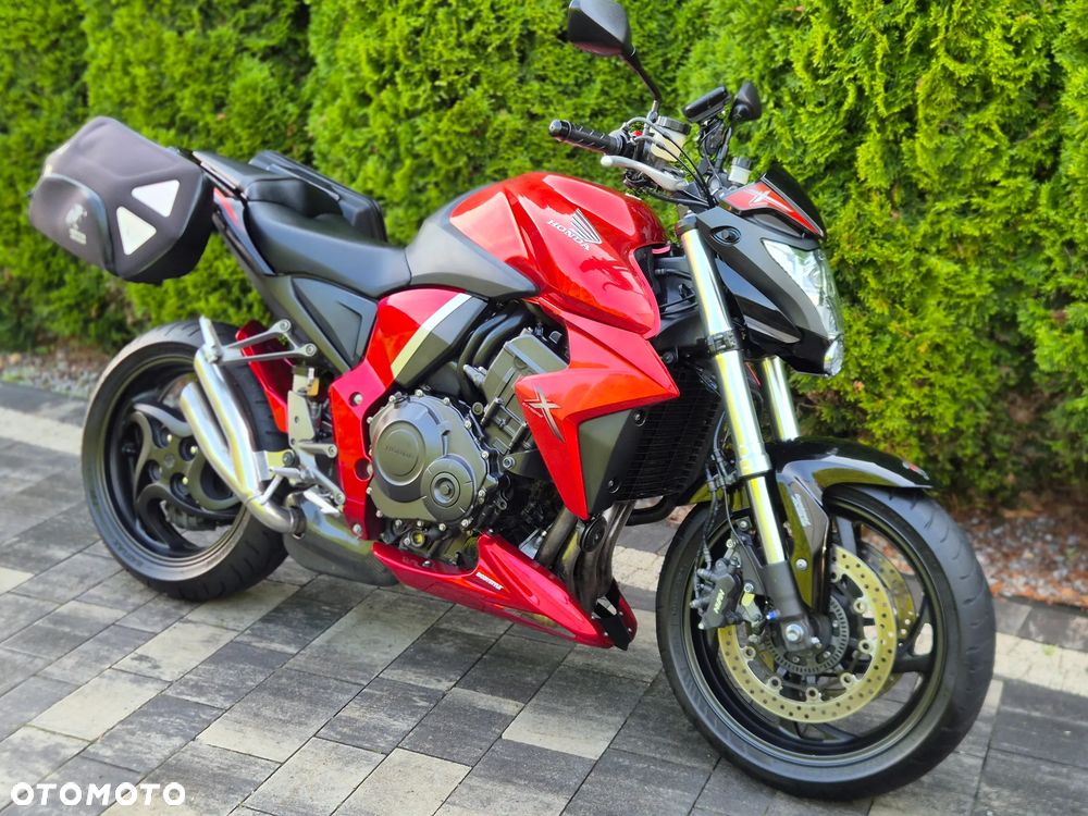 Honda CB - 1