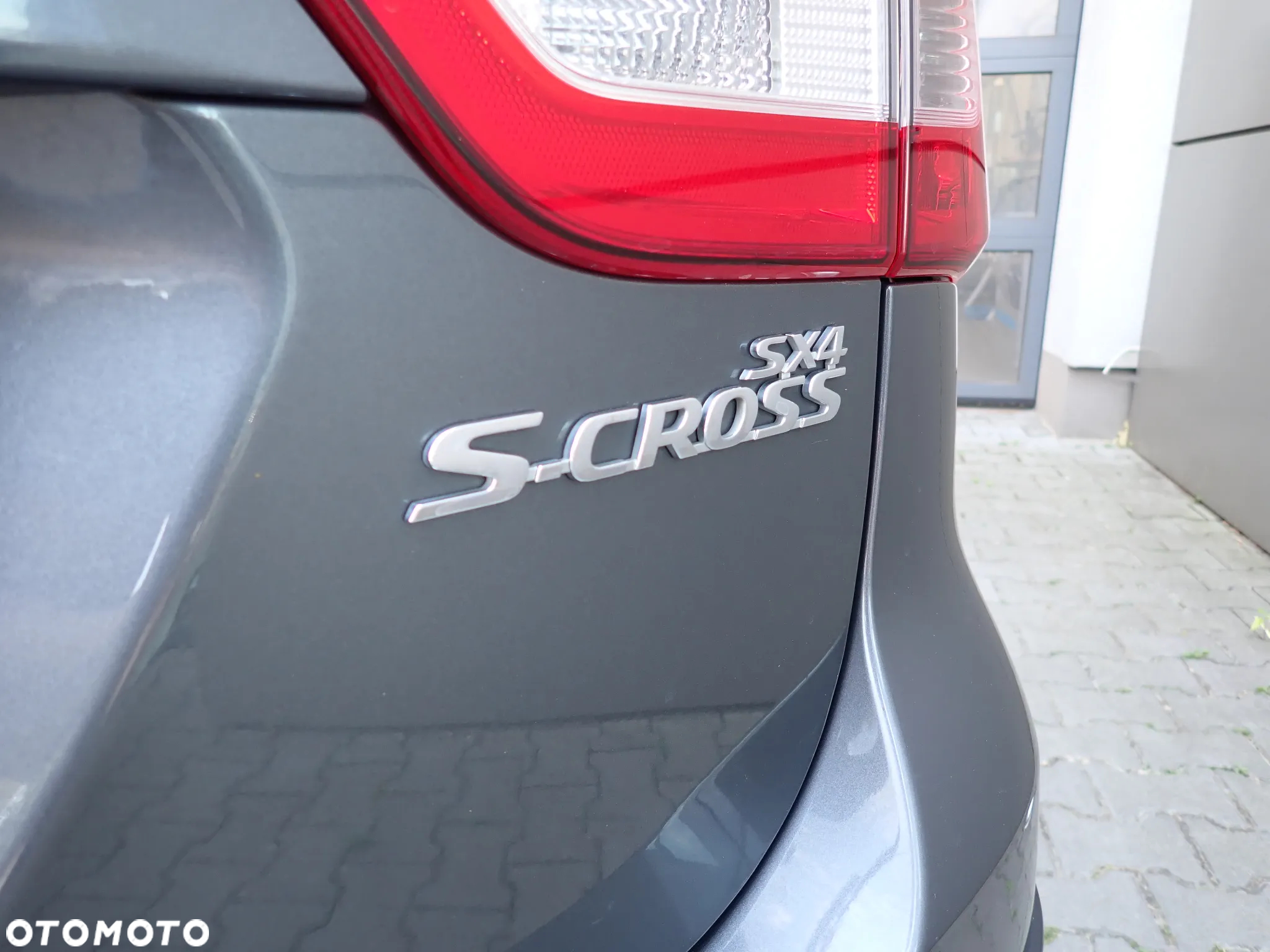 Suzuki SX4 S-Cross 1.0 T Premium - 14