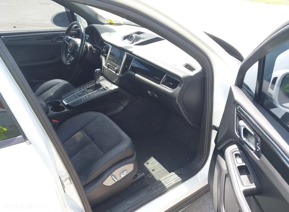Porsche Macan PDK - 25