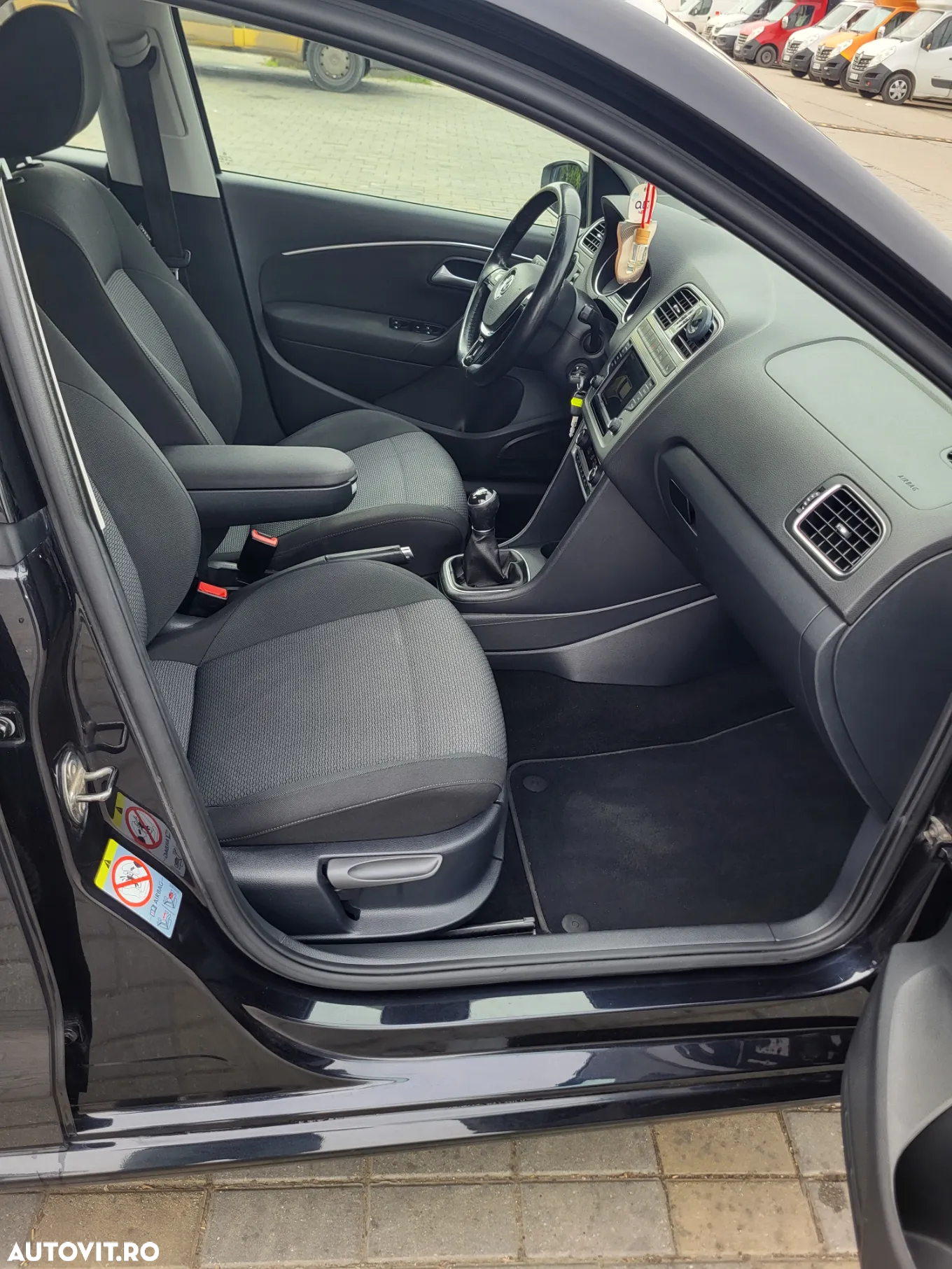 Volkswagen Polo 1.4 TDI Blue Motion Technology FRESH - 6
