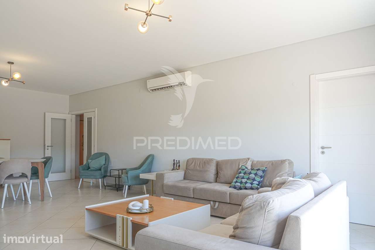 Apartamento T4 na Prestigiada Urbanização dos Pinheiros – Abrantes. - Grande imagem: 5/28