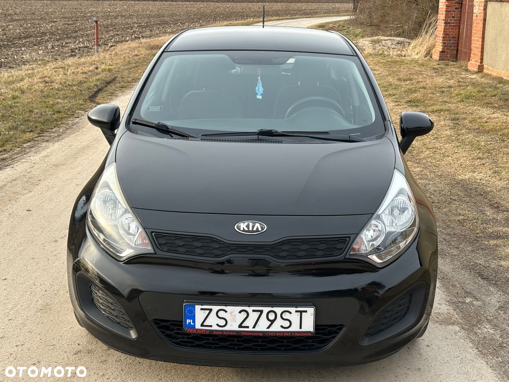 Kia Rio - 3