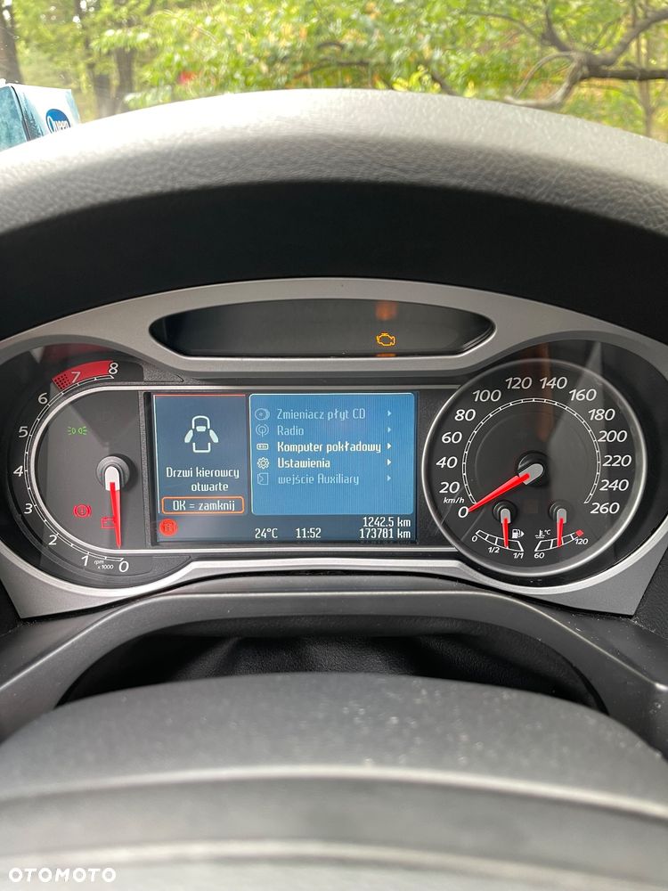 Ford S-Max 2.5 Titanium - 7