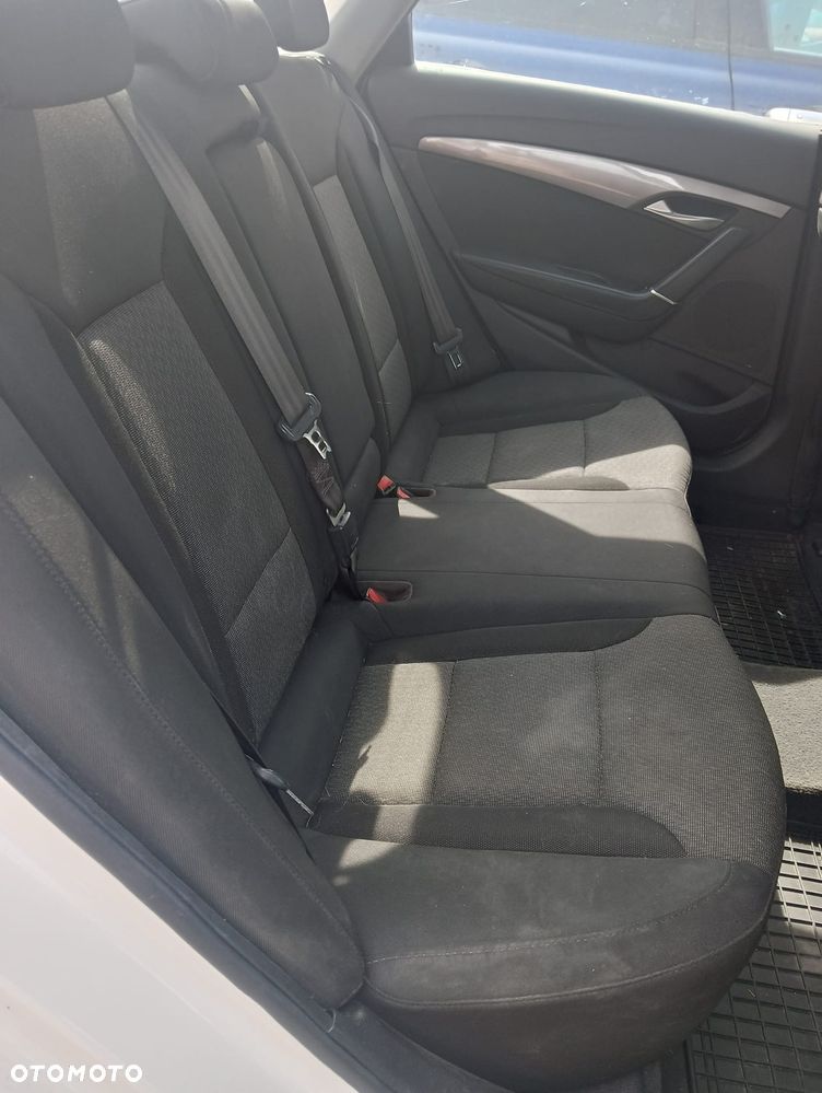 Hyundai i40 1.7 CRDi Comfort - 16
