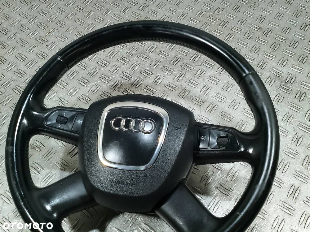 KIEROWNICA Z PODUSZKĄ AUDI A6 C6 - 1