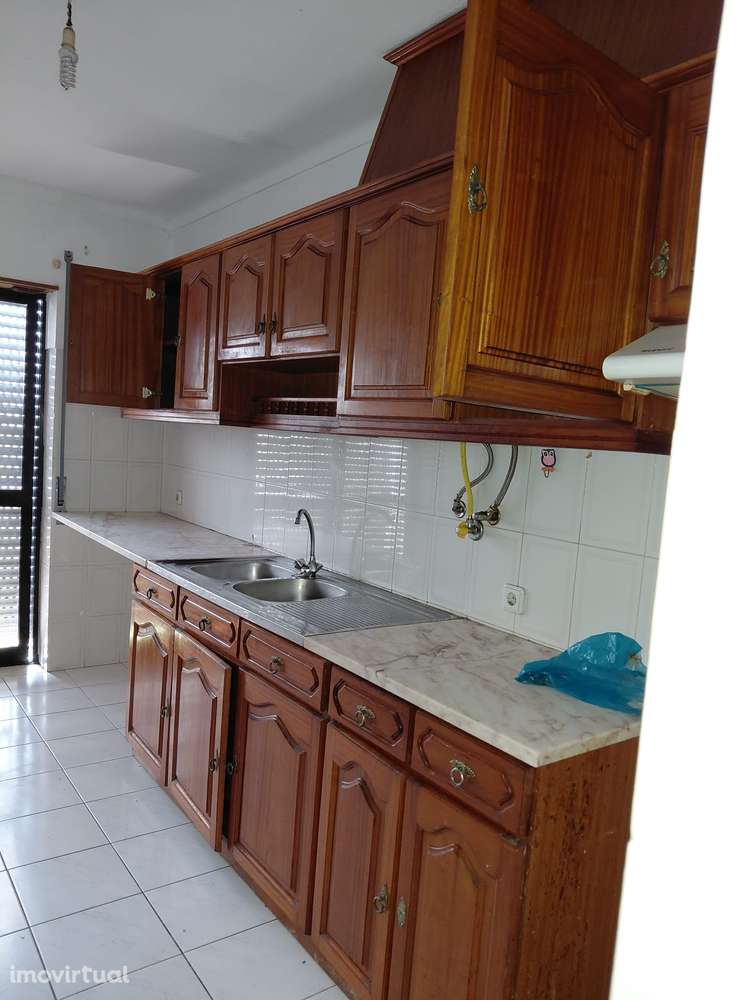 Apartamento T1 com garagem em Leiria - Grande imagem: 2/21