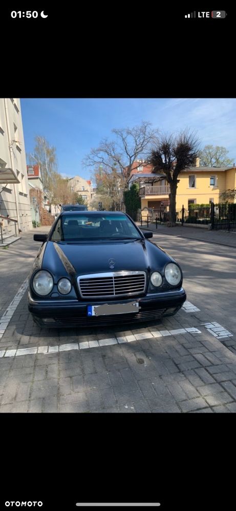 Mercedes-Benz Klasa E - 2