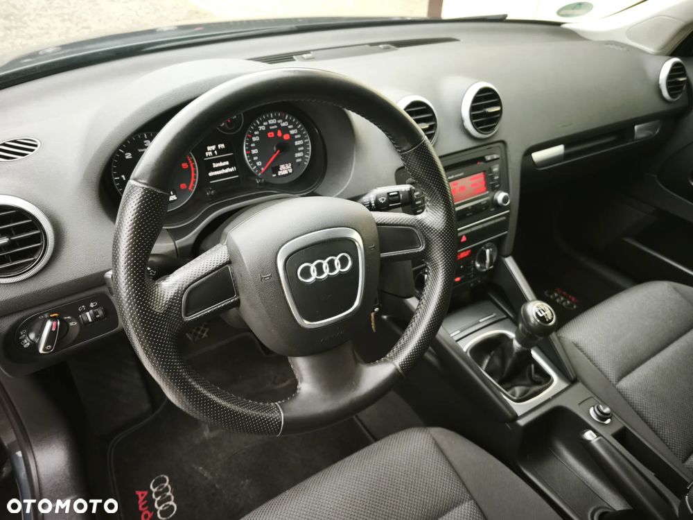 Audi A3 3-drzwiowe 2.0 TDI Ambiente - 12