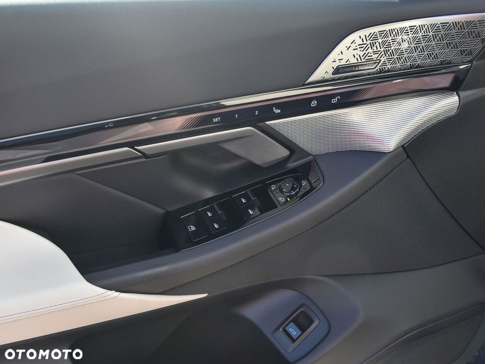 BMW Seria 5 - 21