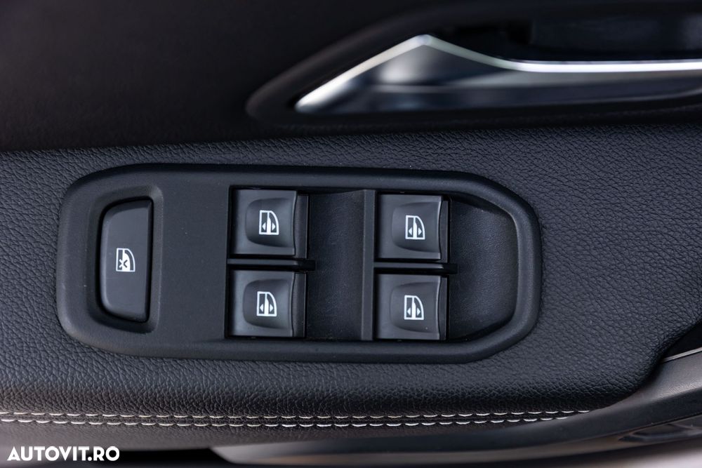 Dacia Duster 1.5 dCi 4x4 Prestige - 17