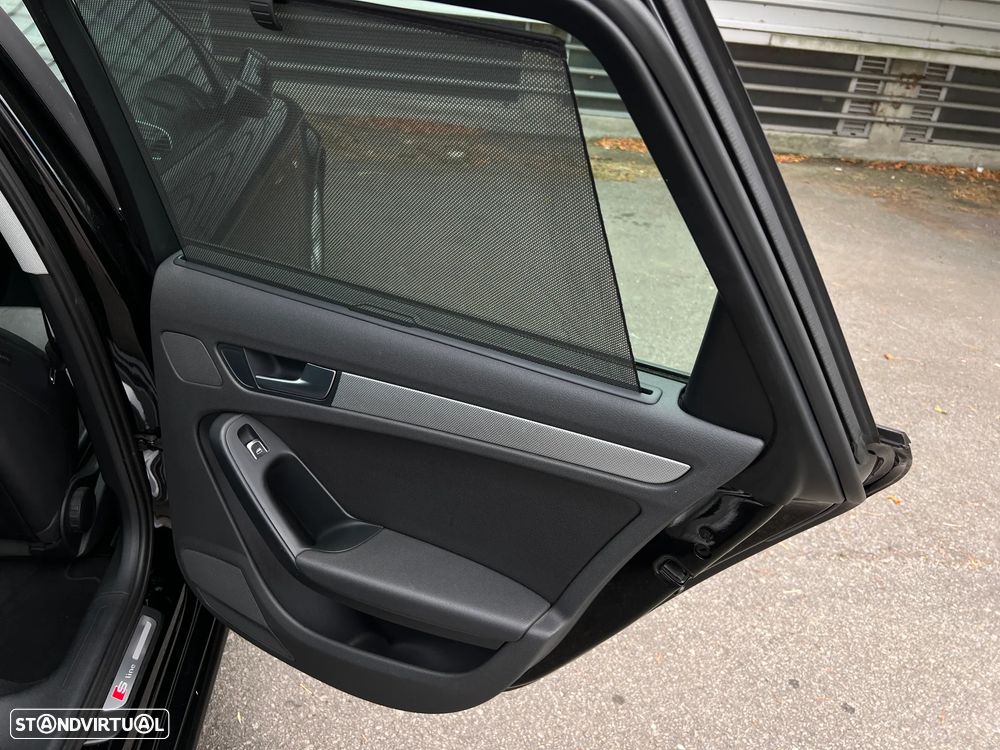 Audi A4 Avant 2.0 TDI Business Line S-line - 42