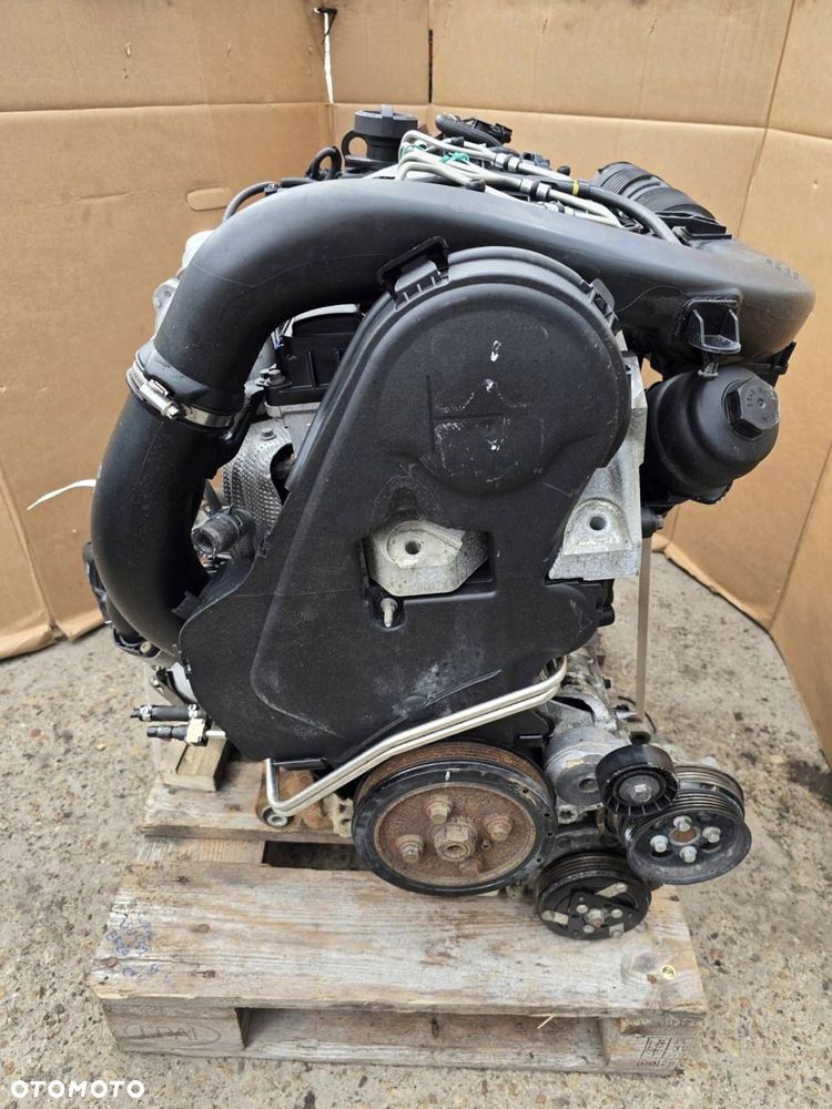 silnik kompletny volvo 2.4d d5244t17 nr mag 441937m - 1