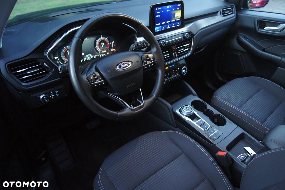 Ford Kuga 1.5 EcoBlue TITANIUM - 24