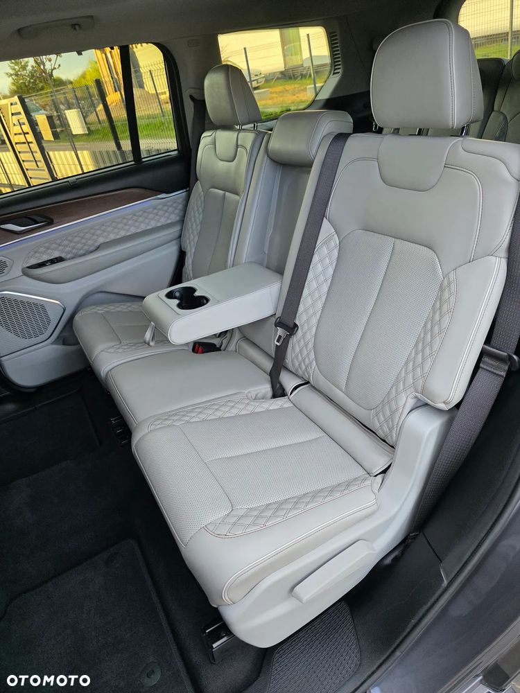 Jeep Grand Cherokee 5.7 V8 HEMI 4WD Automatik Summit - 31