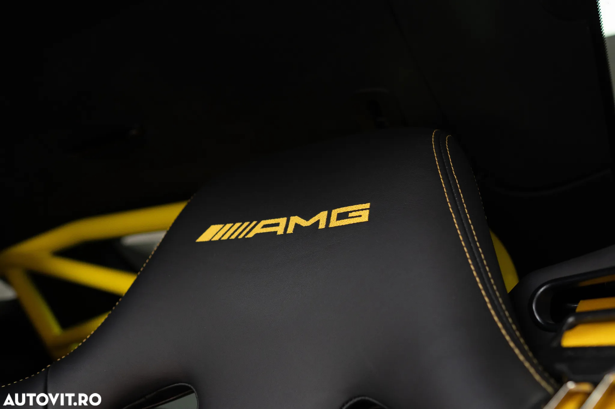 Mercedes-Benz AMG GT R - 25
