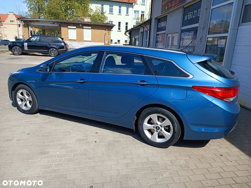 Hyundai i40 1.7 CRDi Comfort + - 3