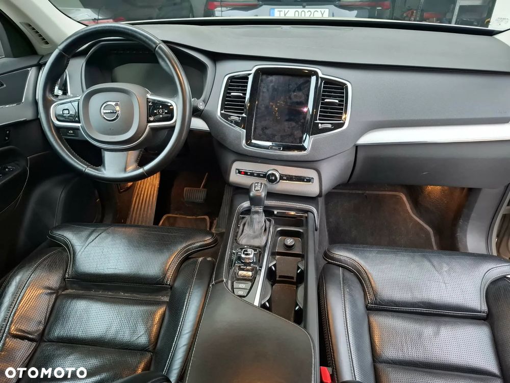 Volvo XC 90 D5 AWD Inscription - 8