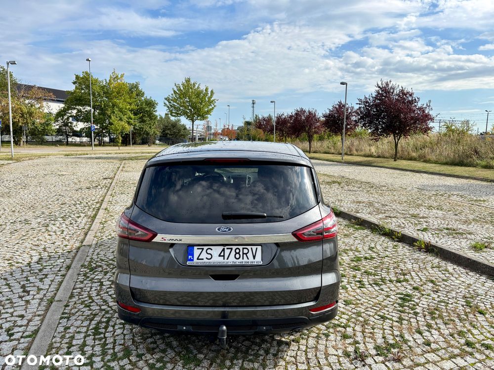 Ford S-Max 2.0 TDCi Titanium PowerShift - 6