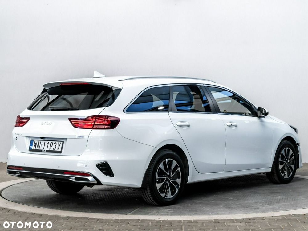 Kia Ceed 2024 photo 4