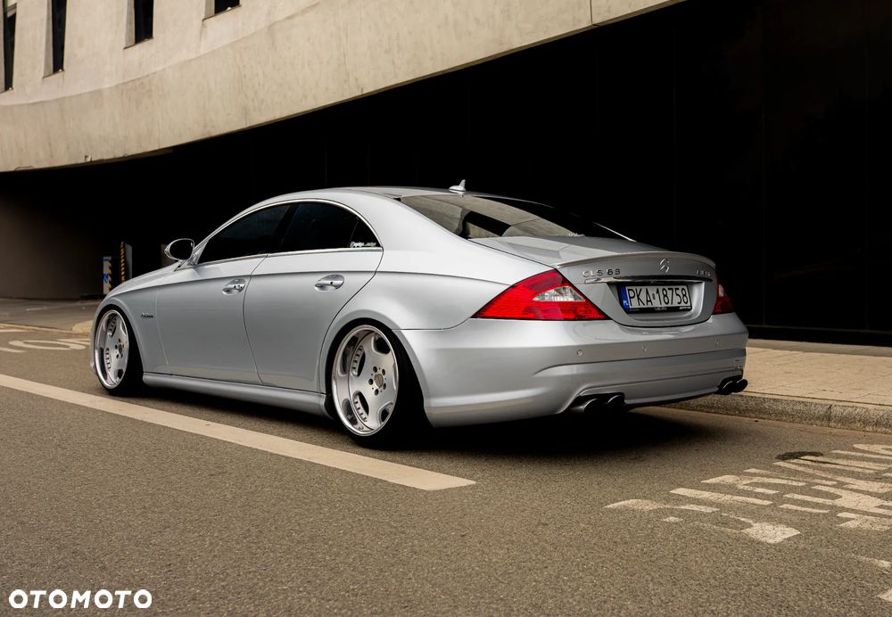 Mercedes-Benz CLS 63 AMG 7G-TRONIC - 14