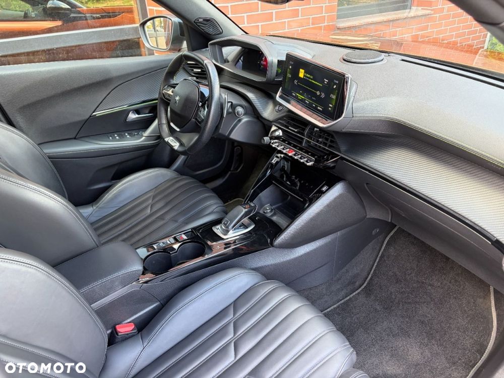 Peugeot 2008 1.2 PureTech GT S&S EAT8 - 8