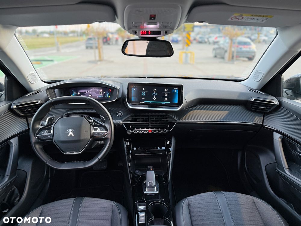 Peugeot 2008 1.2 PureTech Allure S&S EAT8 - 8