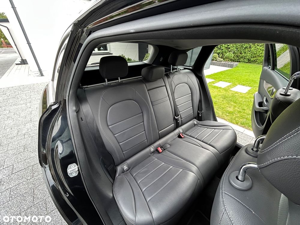 Mercedes-Benz GLC - 14