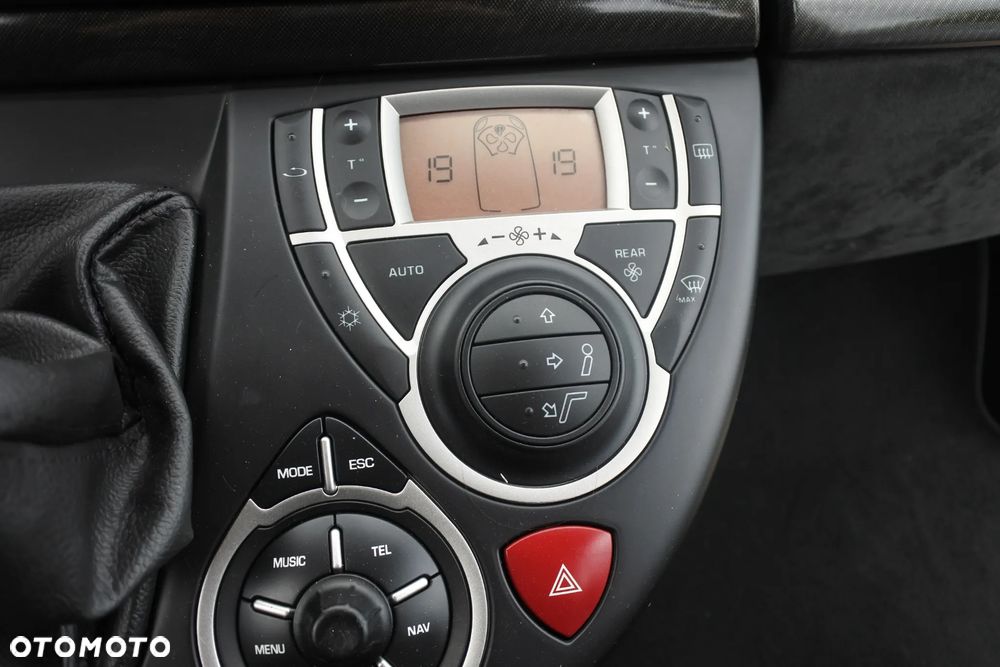Peugeot 807 HDi 160 Style - 18