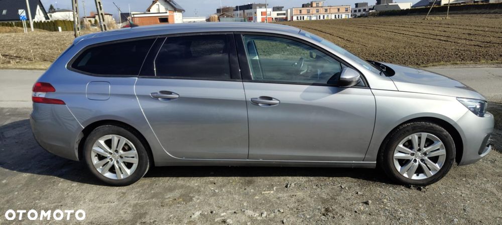 Peugeot 308 PureTech 130 Stop & Start Style - 12