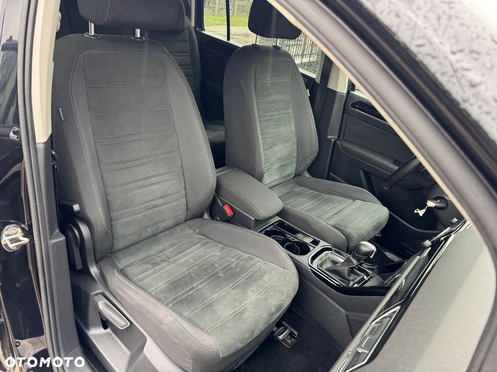 Volkswagen Touran 2.0 TDI BMT Highline DSG - 19