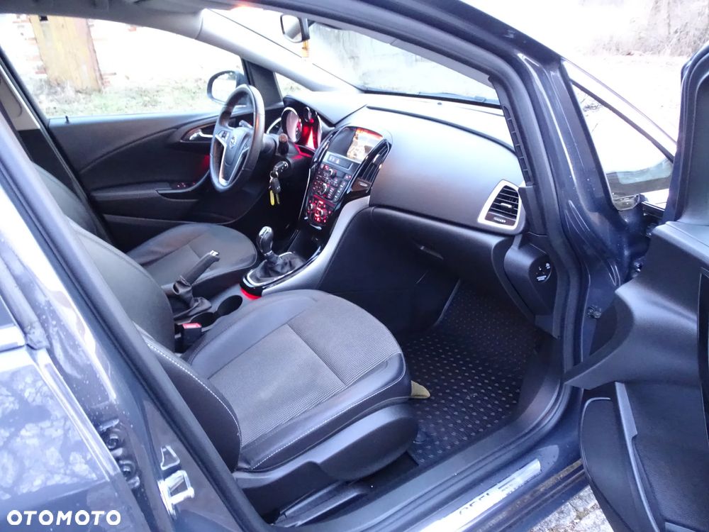 Opel Astra 1.6 CDTI DPF ecoFLEX TourerStart/Stop Exklusiv - 25