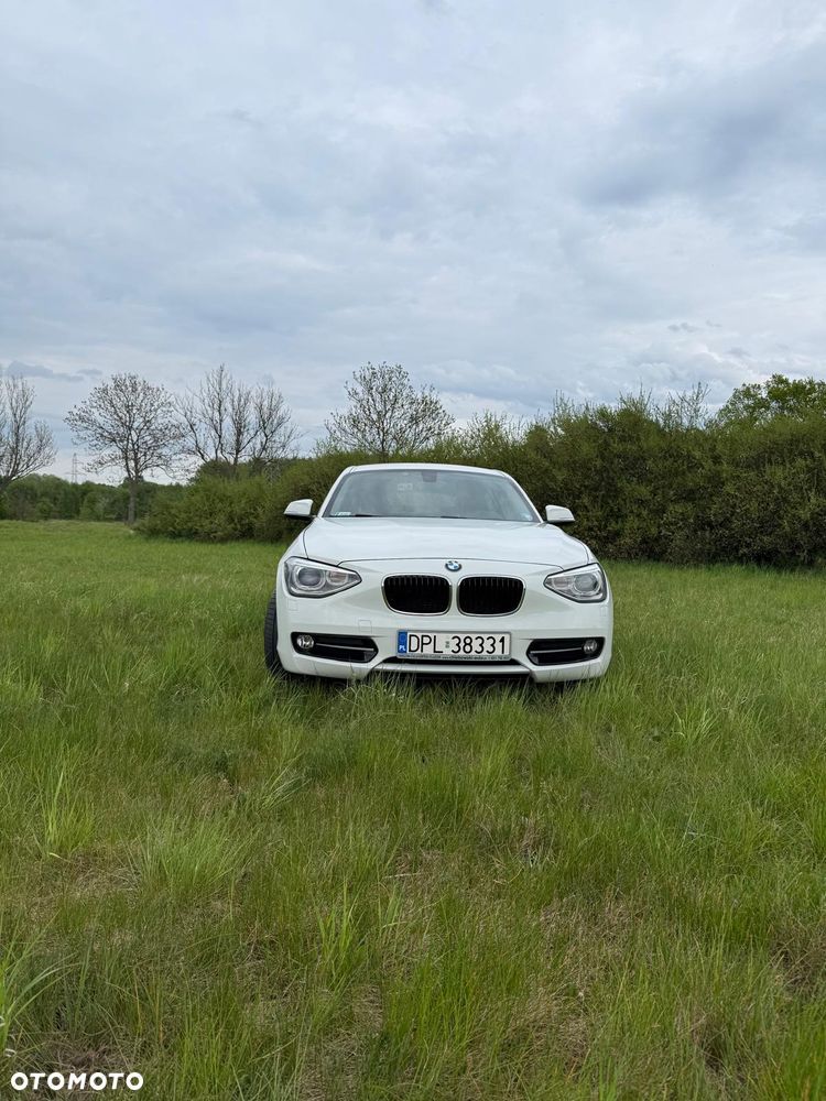 BMW Seria 1 118d - 4