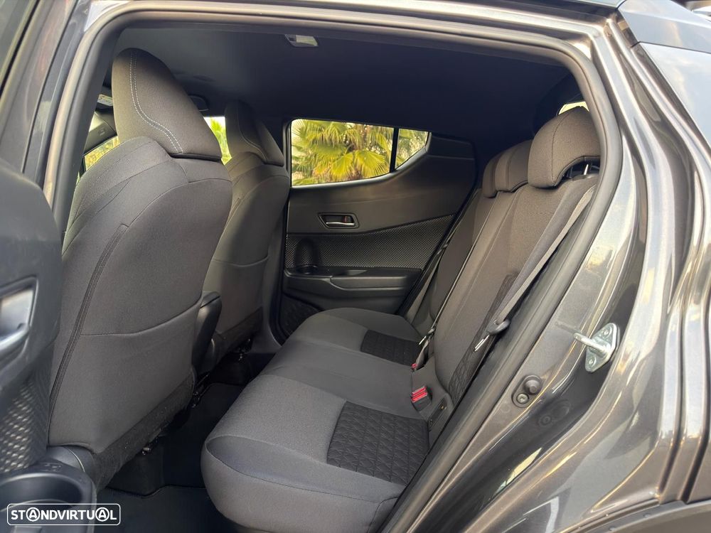 Toyota C-HR 1.8 Hybrid Square Collection - 8