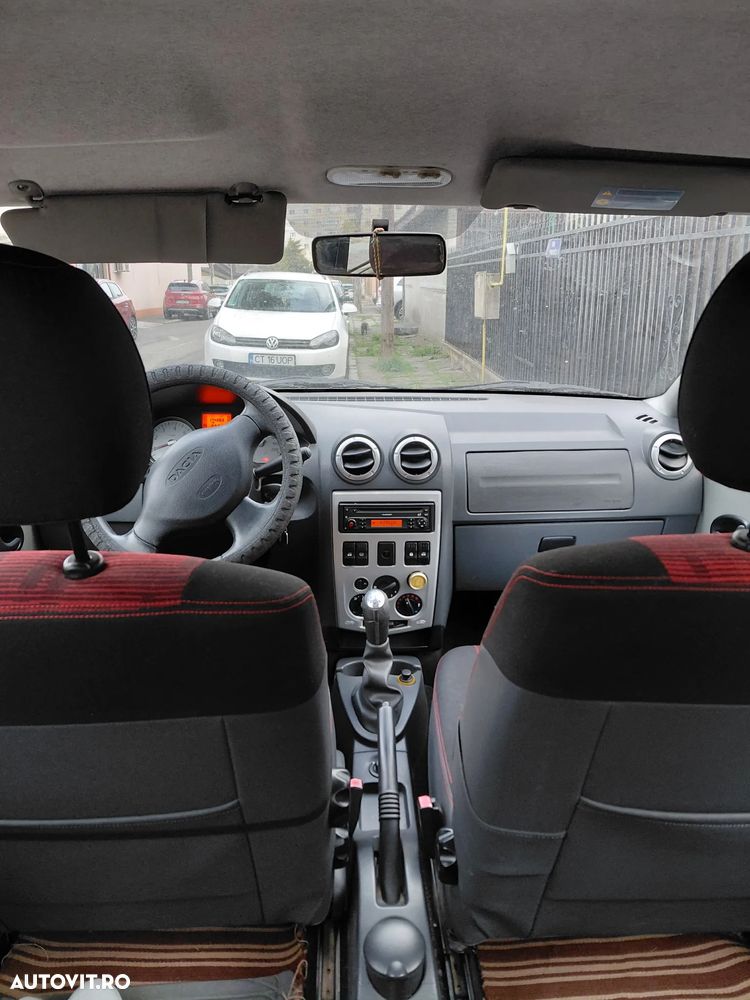 Dacia Logan - 4