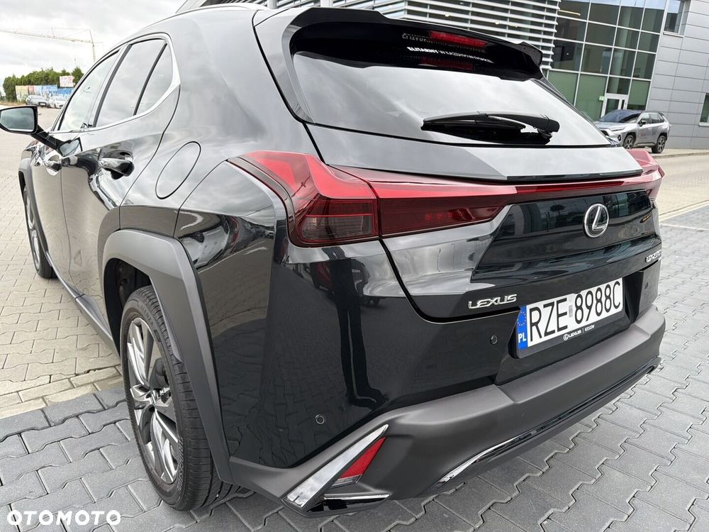 Lexus UX 250h GPF F Sport Design 2WD - 10