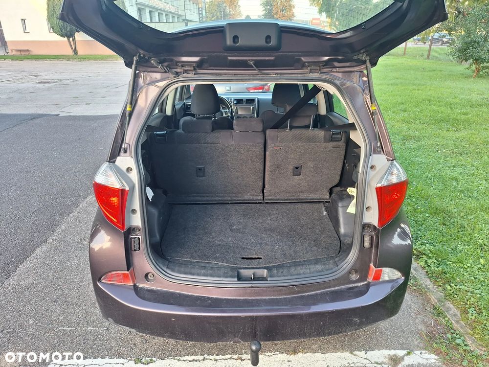 Toyota Verso S 1.33 Active - 11