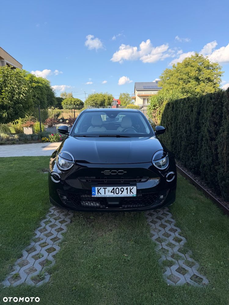 Fiat 600 1.2 Turbo La Prima eDCT - 1
