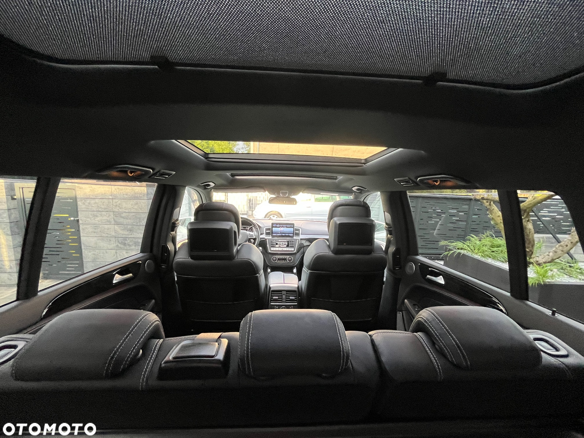 Mercedes-Benz GL 63 AMG 4Matic AMG Speedshift Plus 7G-TRONIC - 29