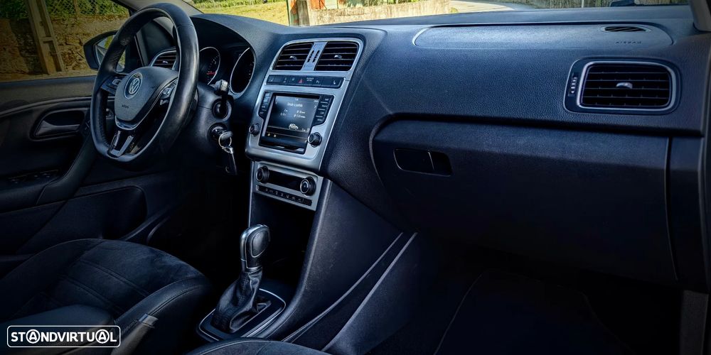 VW Polo 1.4 TDi Blue Motion DSG Lounge - 20