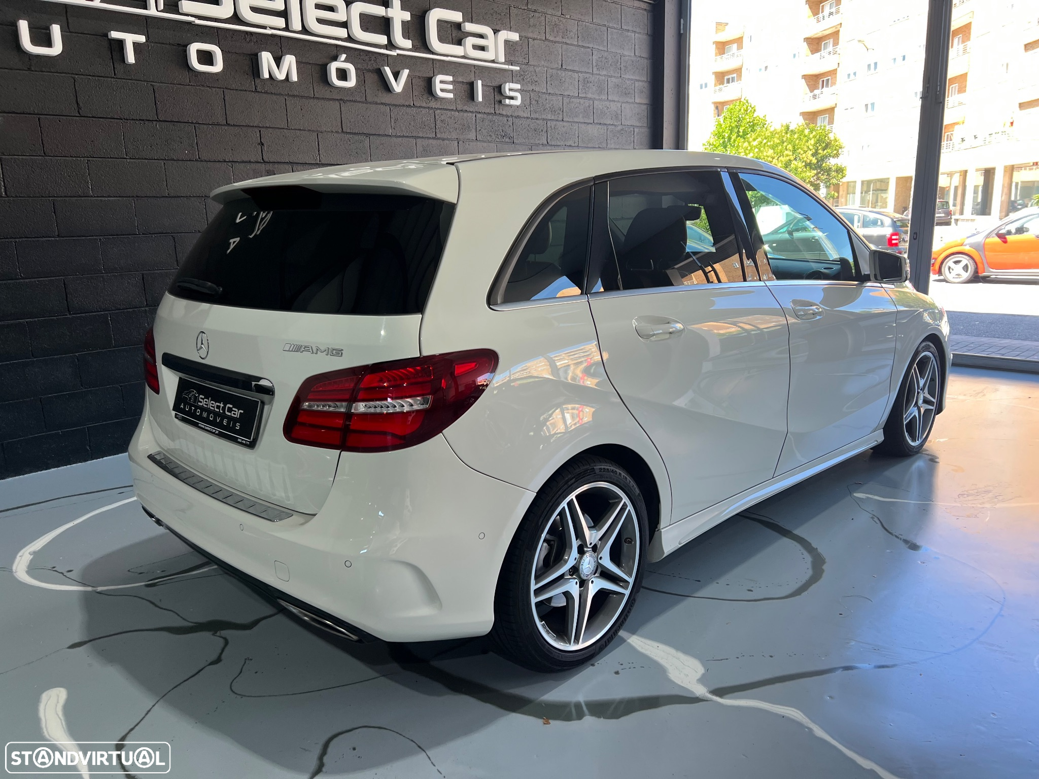 Mercedes-Benz B 220 (CDI) d 7G-DCT AMG Line - 9