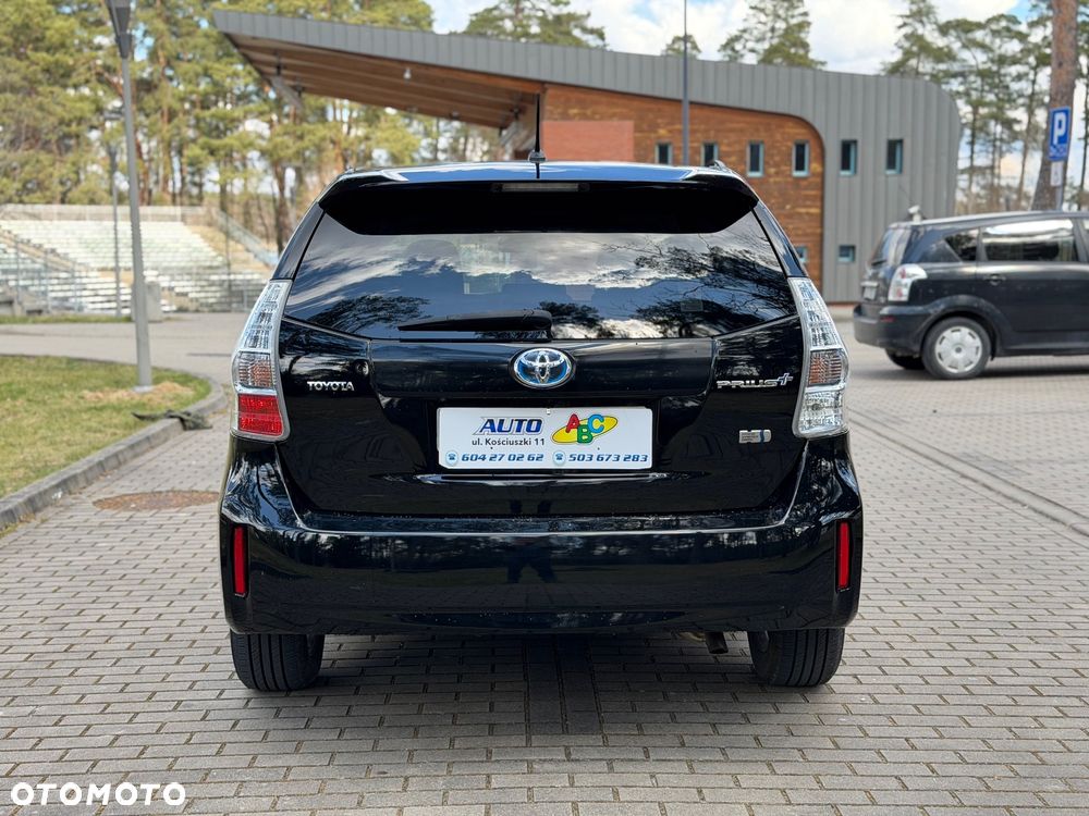 Toyota Prius+ (Hybrid) Executive - 4